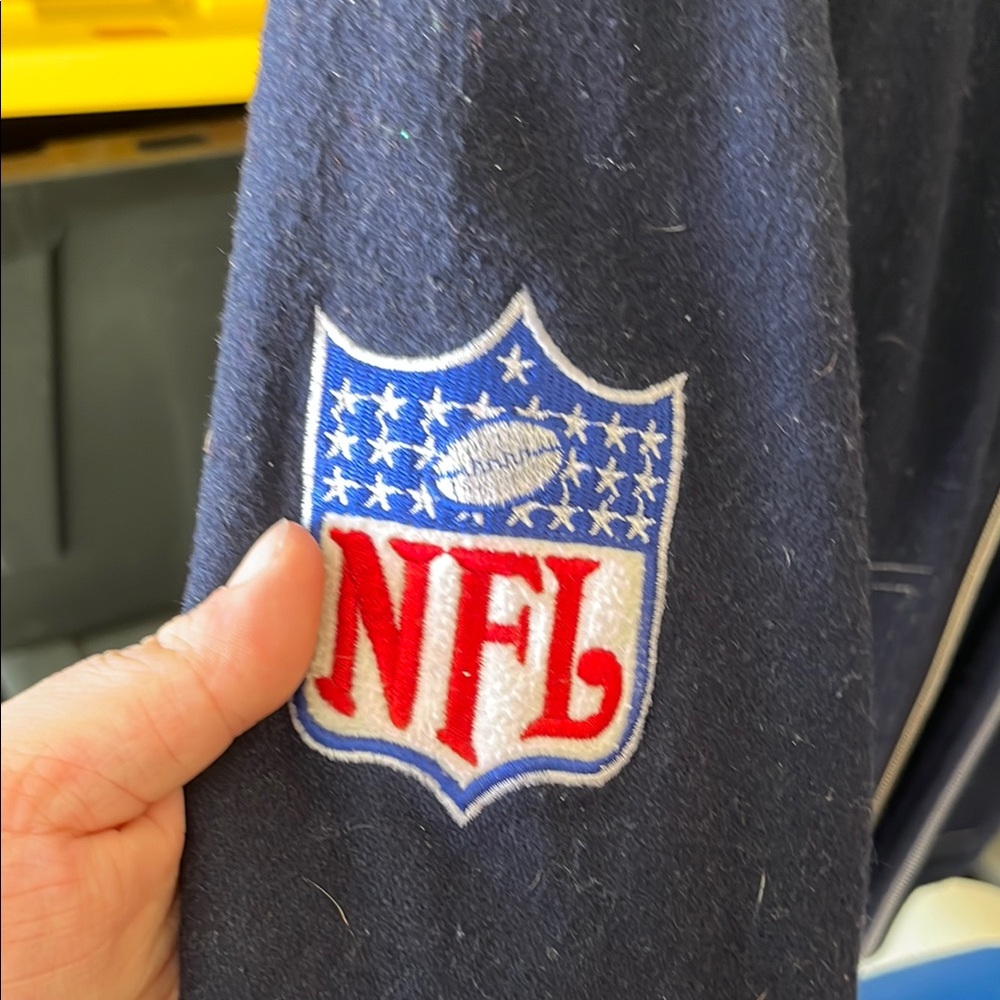 Chargers jacket - Picture 5 of 6